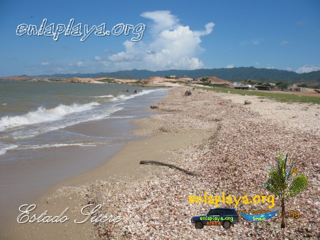 Playa Caimancito S097